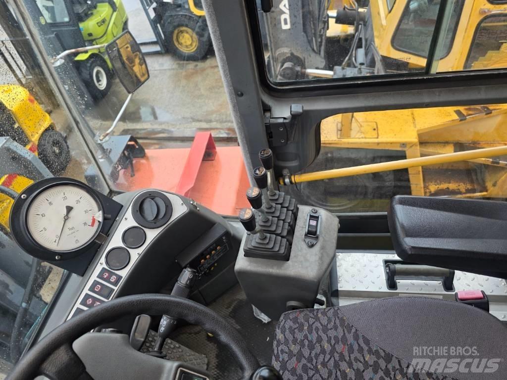 Kalmar DCD 320-12 柴油叉车