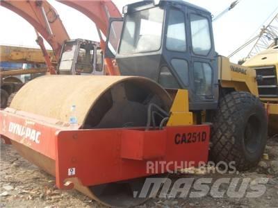 Dynapac CA 251 D 单轮压路机