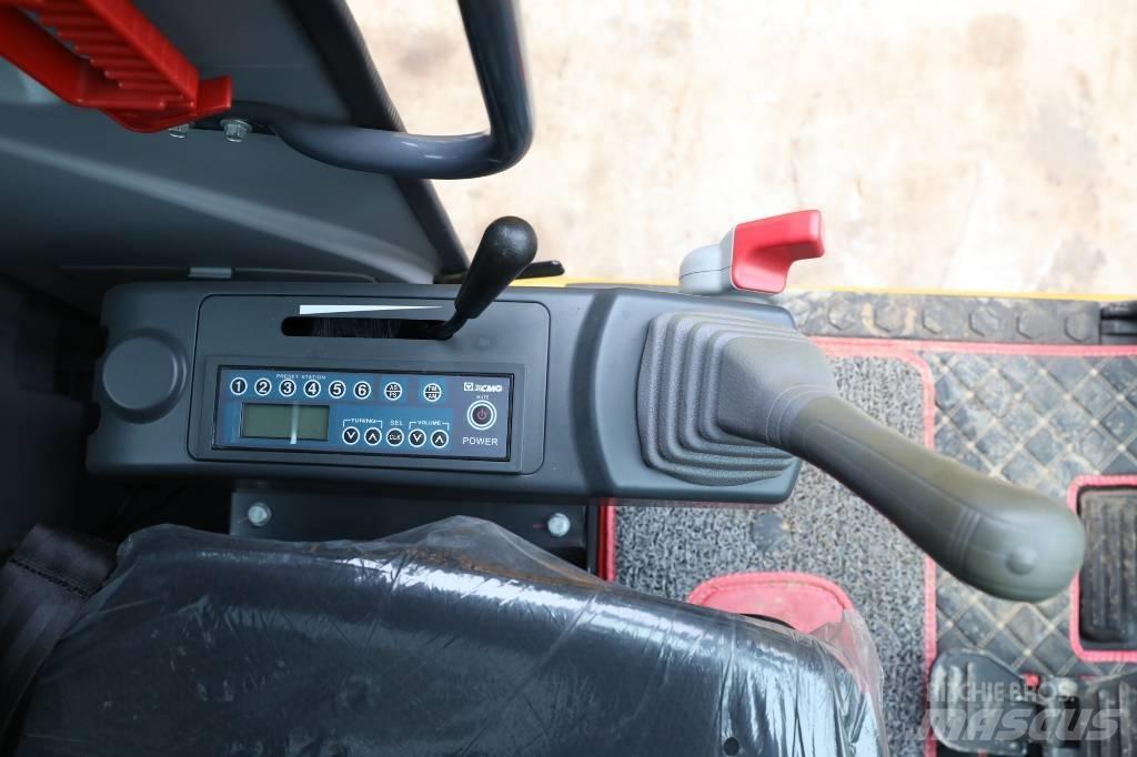 XCMG XE 55 DA 履带挖掘机