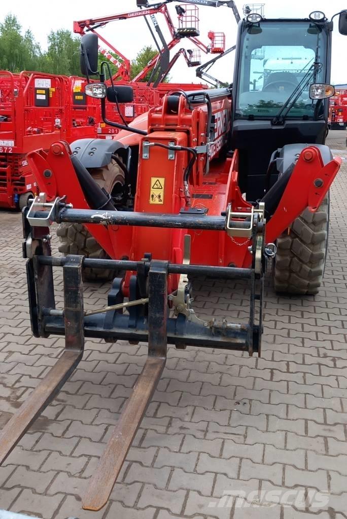 JCB 540-140 伸缩臂叉装车|叉装车