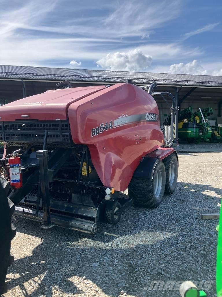 Case IH RB 544 圆捆打捆机