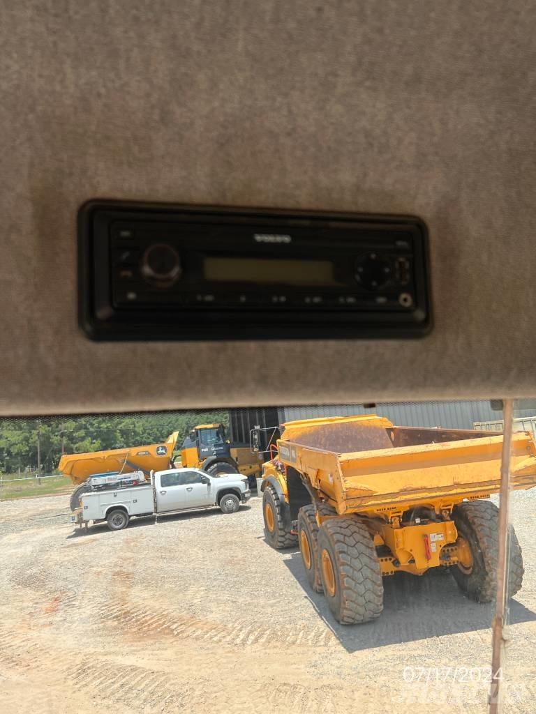 Volvo A 40 G 铰接式自卸车