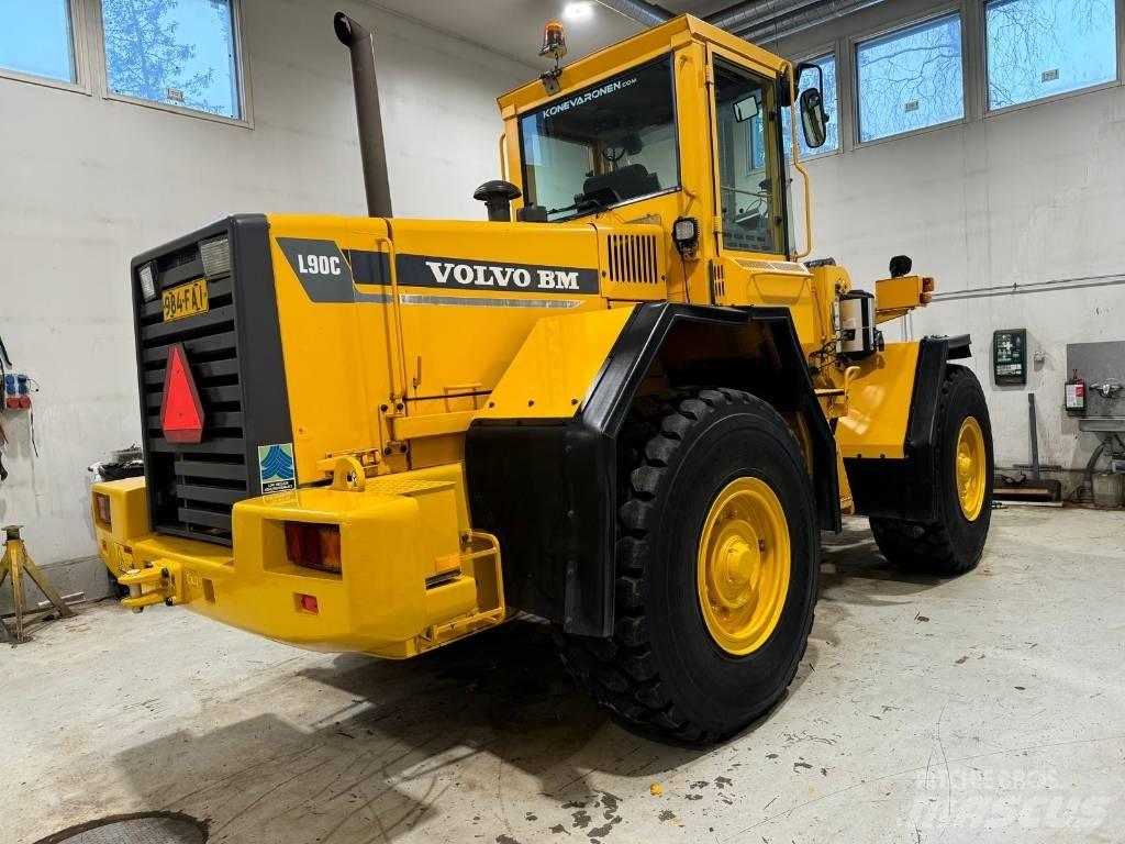 Volvo L 90C 轮式装载机