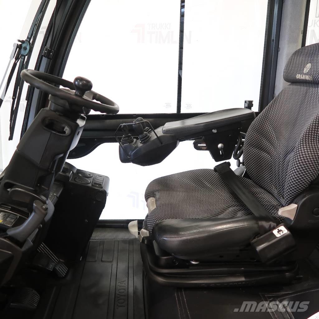 Toyota 8FD35N 天然气叉车