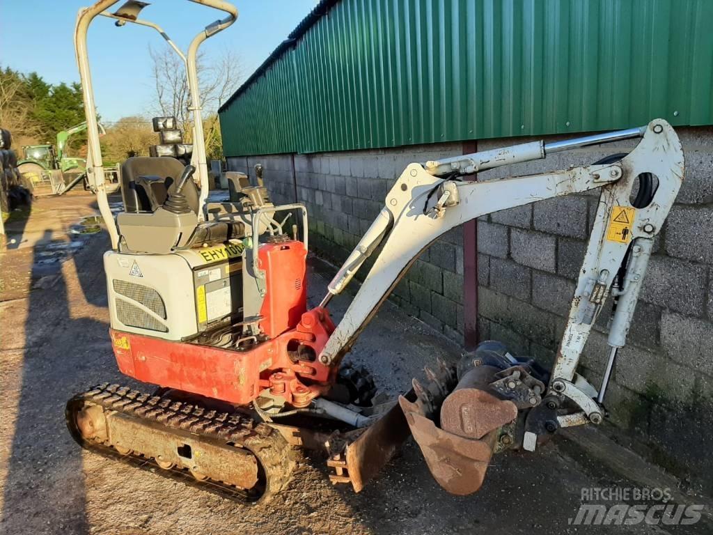 Takeuchi TB 210 小型挖掘机
