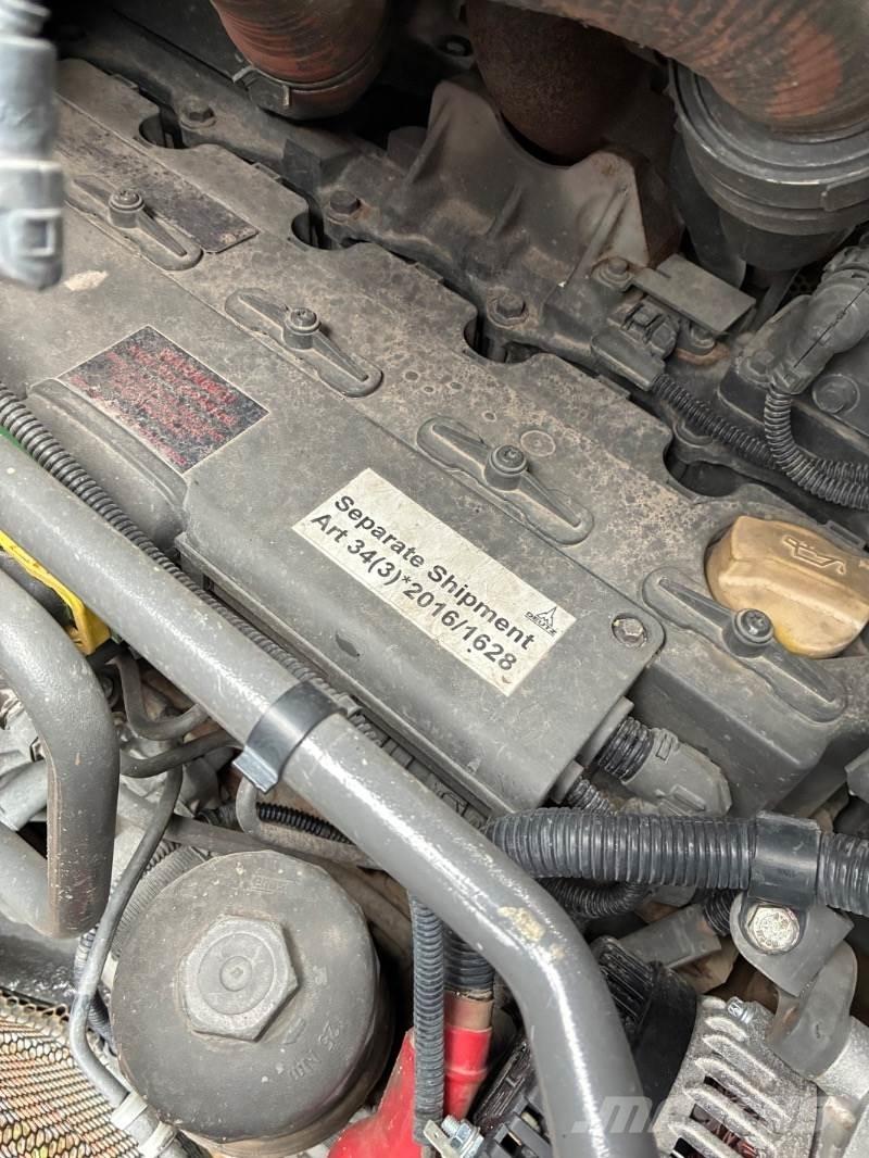 Fendt Vario 828 拖拉机/农用车