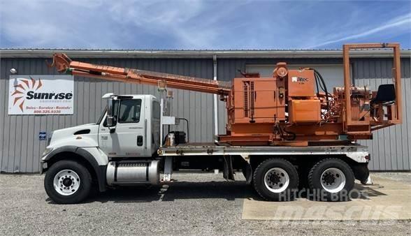 Altec HDH 车载式高空作业车