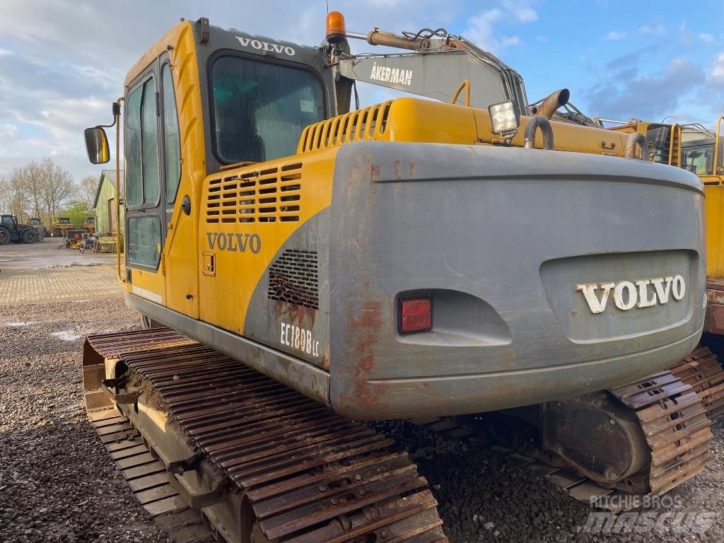 Volvo EC180B 履带挖掘机