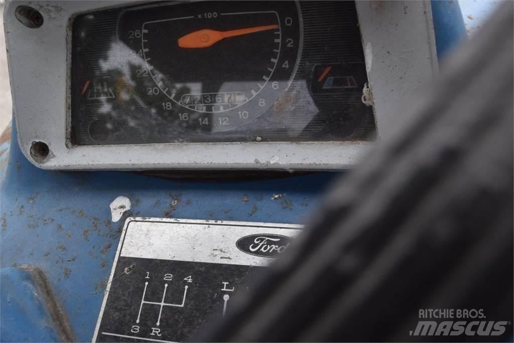 Ford 2000 拖拉机/农用车