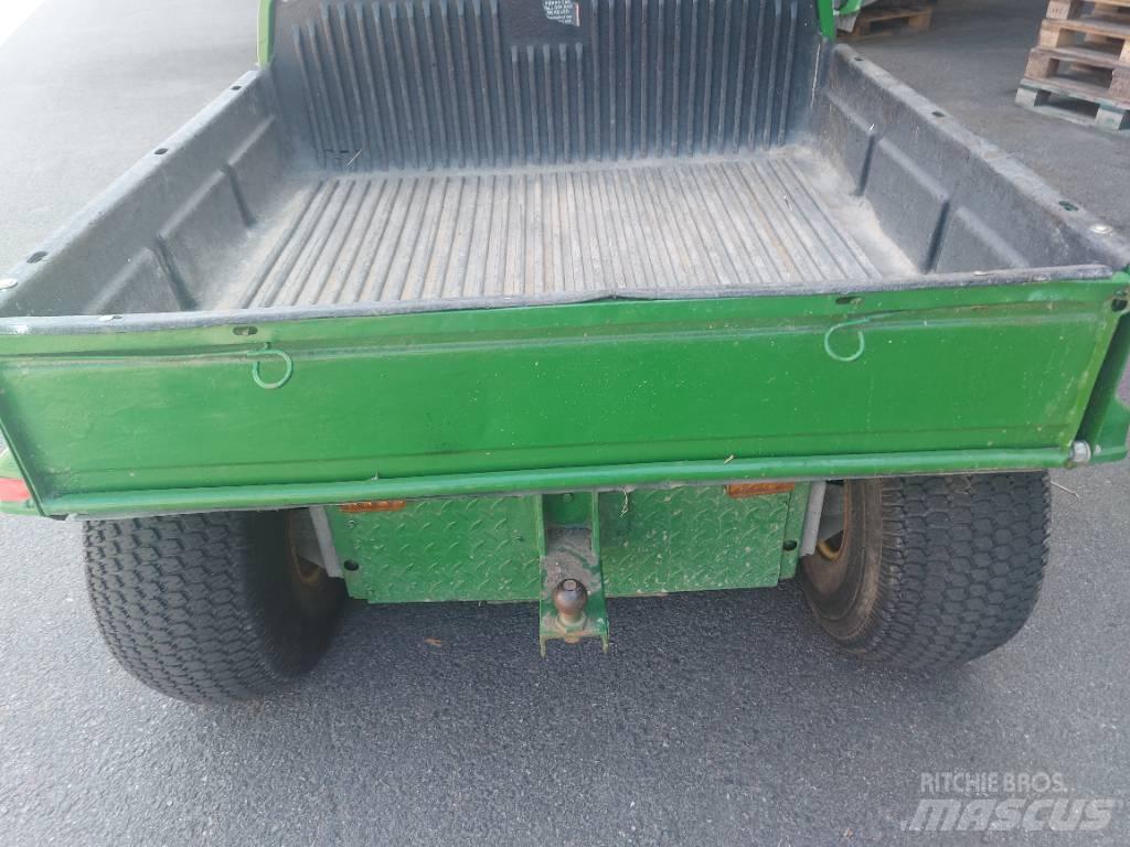John Deere Gator 4x4 路面维护设备-其他