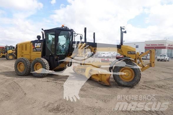 CAT 12M3 平地机/推土机