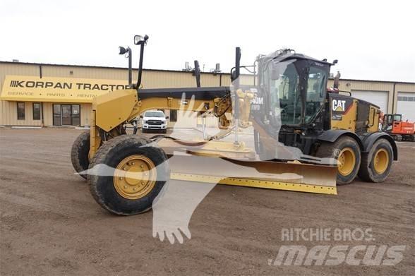CAT 140M AWD 平地机/推土机