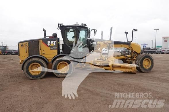 CAT 140M AWD 平地机/推土机