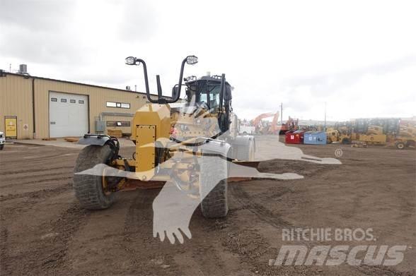 CAT 140M AWD 平地机/推土机
