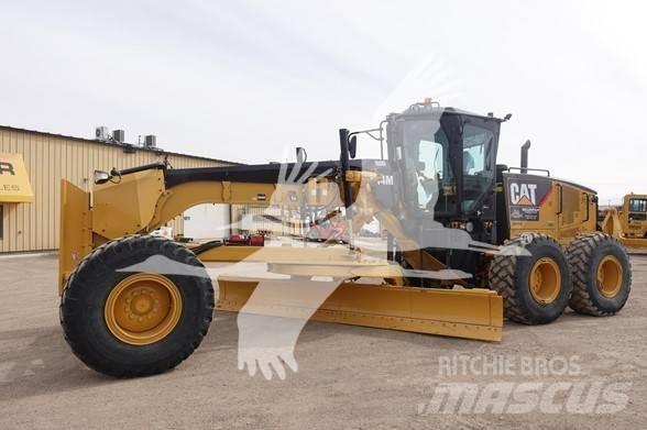 CAT 14M 平地机/推土机