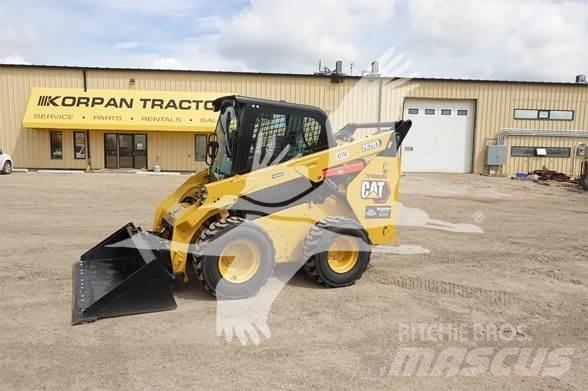CAT 262D3 滑移装载机