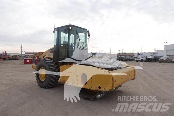 CAT CP-573E 单轮压路机