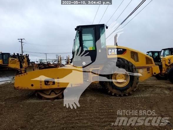 CAT CP76 单轮压路机