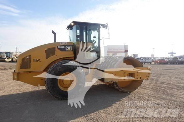 CAT CS54B 单轮压路机