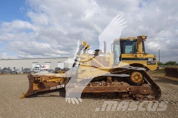 CAT D8T 履带式推土机