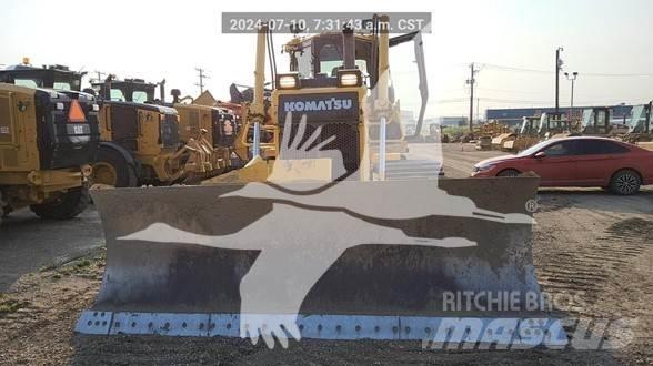 Komatsu D65PX 履带式推土机