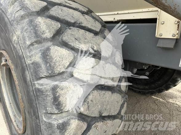 Terex TA400 铰接式自卸车