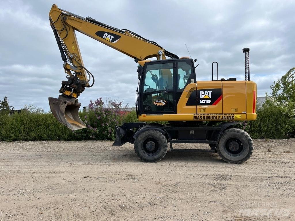 CAT M 318 F 轮式挖掘机