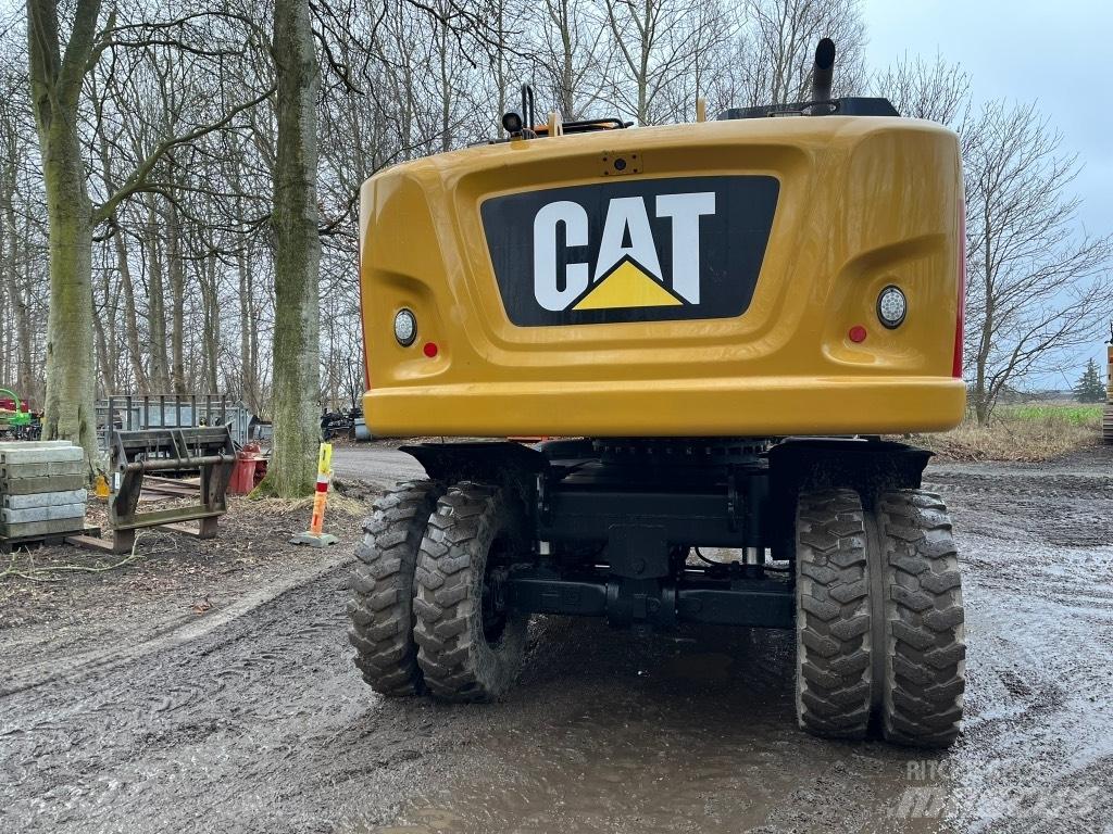 CAT M 318 F 轮式挖掘机