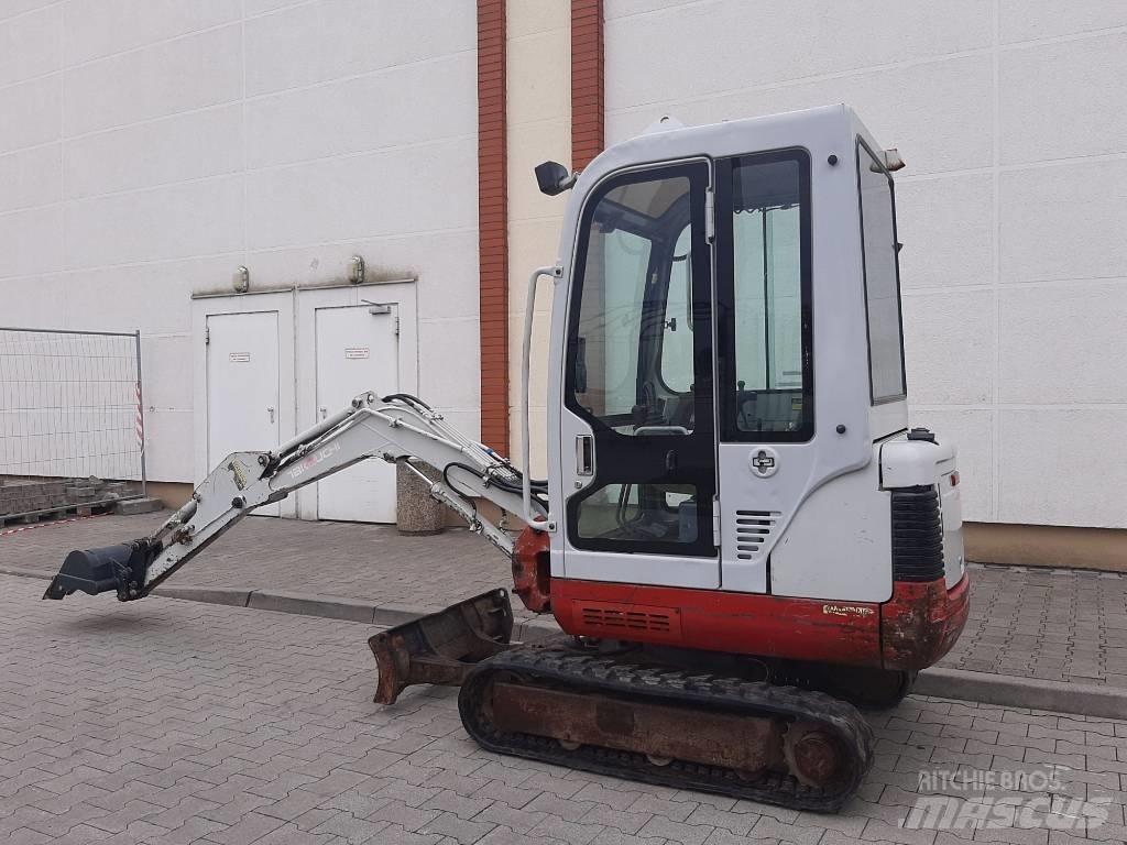 Takeuchi TB016 小型挖掘机