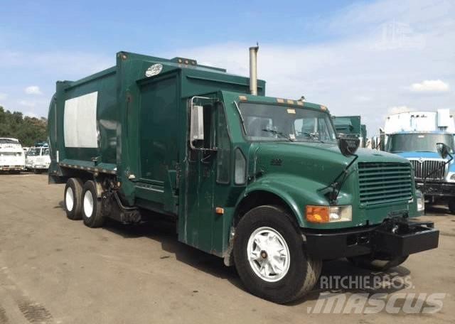International 4900 垃圾车