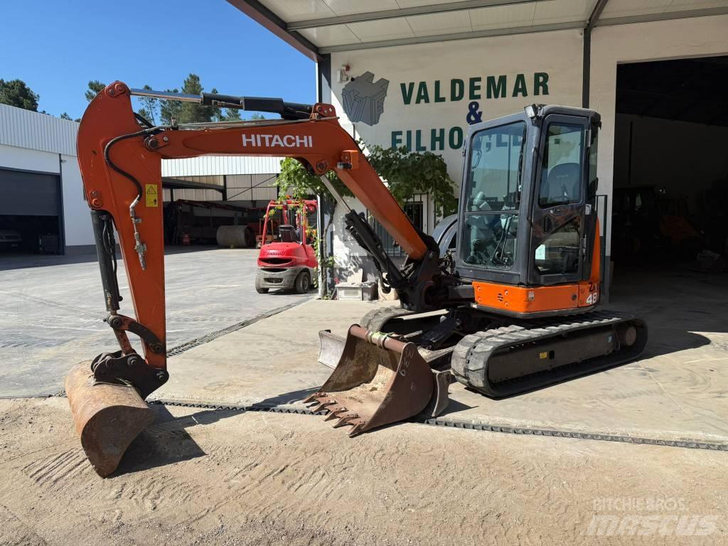 Hitachi ZX 48 U 小型挖掘机