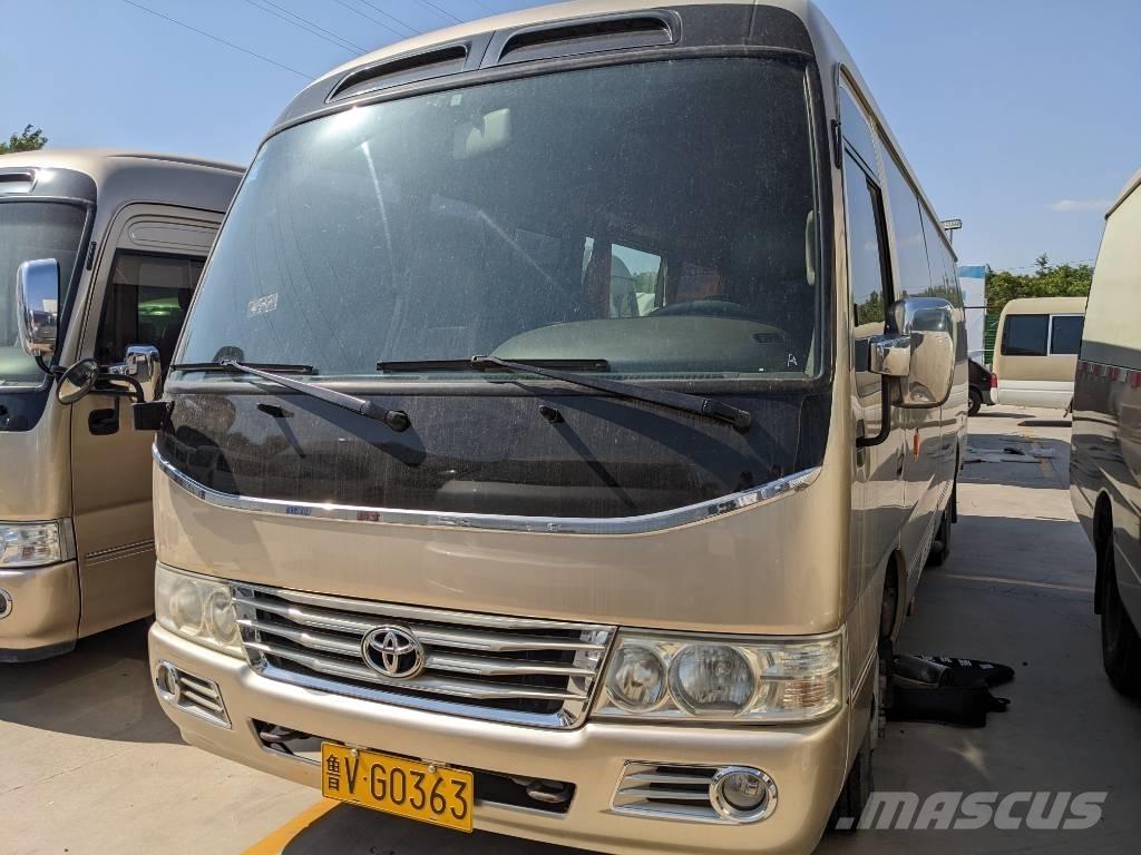 Toyota Coaster Bus 迷你巴士
