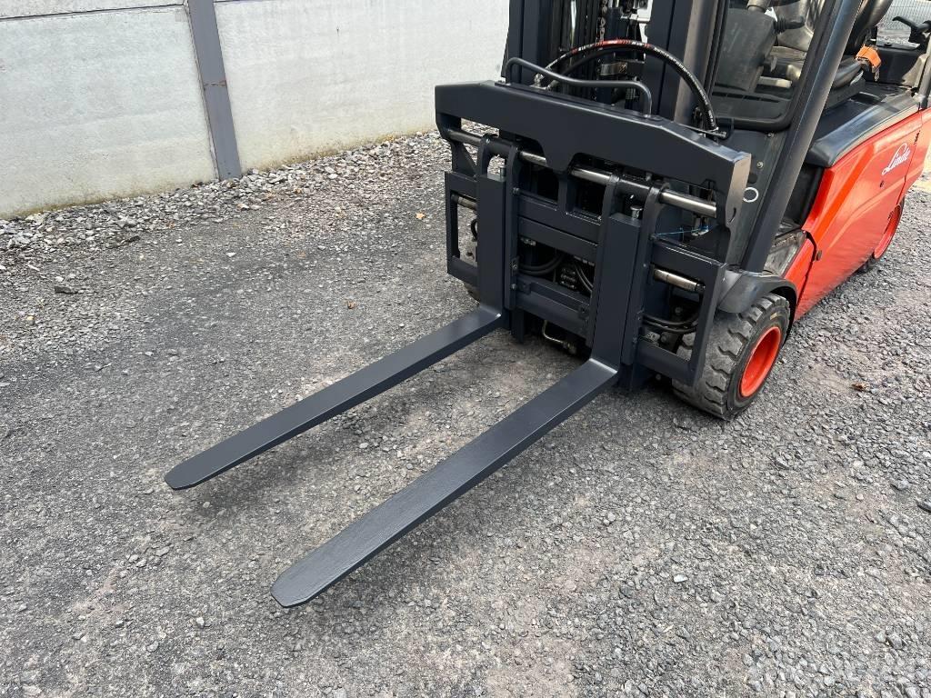 Linde E20PL-01 电动叉车