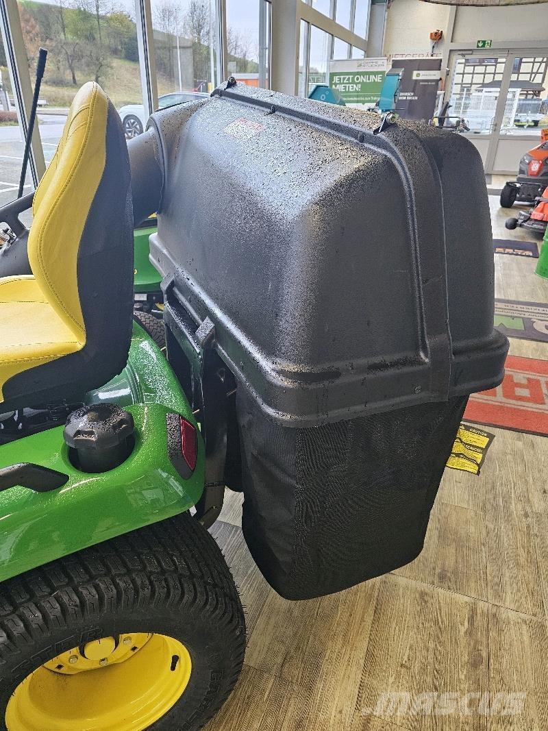 John Deere X590 割草机