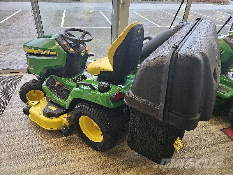 John Deere X590 割草机