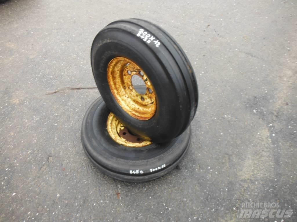 Dunlop 7.00X12 轮胎、车轮、轮圈