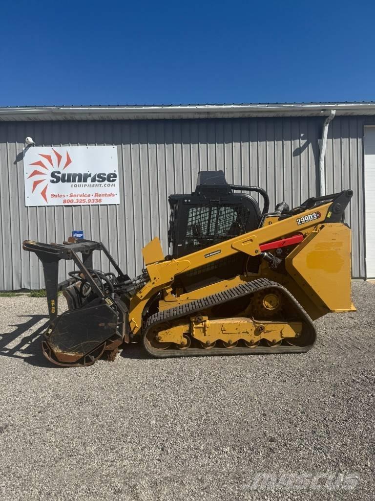 CAT 299 D3 XE 滑移装载机