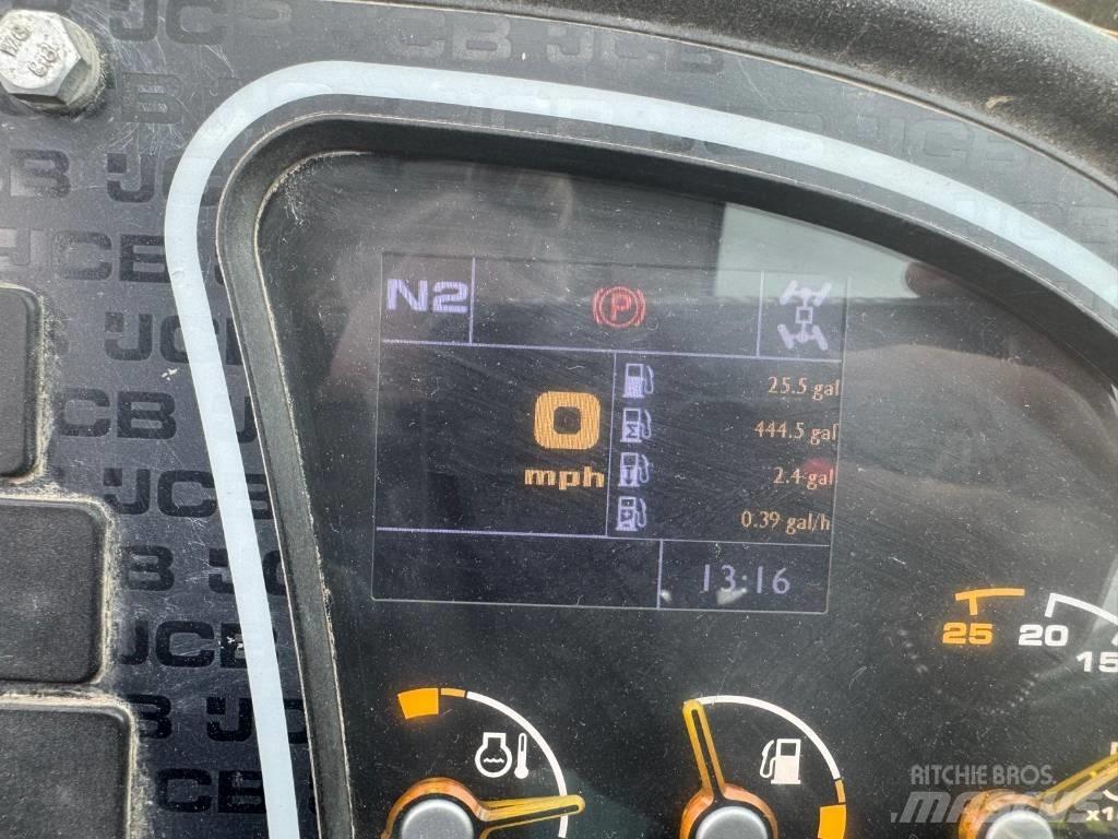 JCB 535-140 伸缩臂叉装车|叉装车