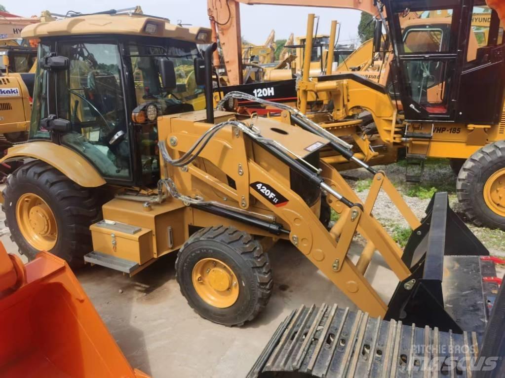 CAT 420 F 履带挖掘机
