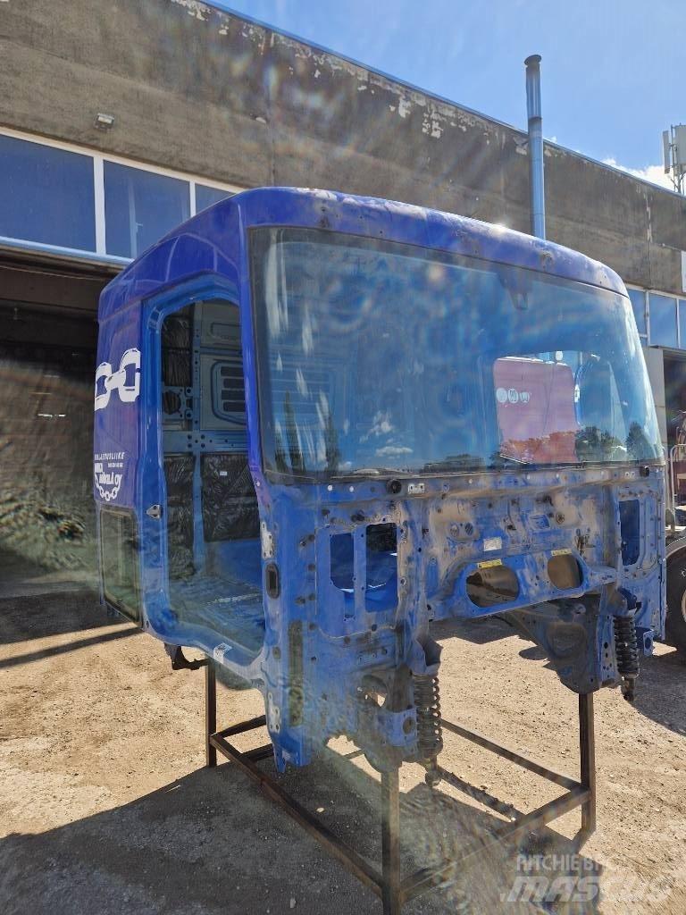 Volvo cab FH 4 500 驾驶室与内部