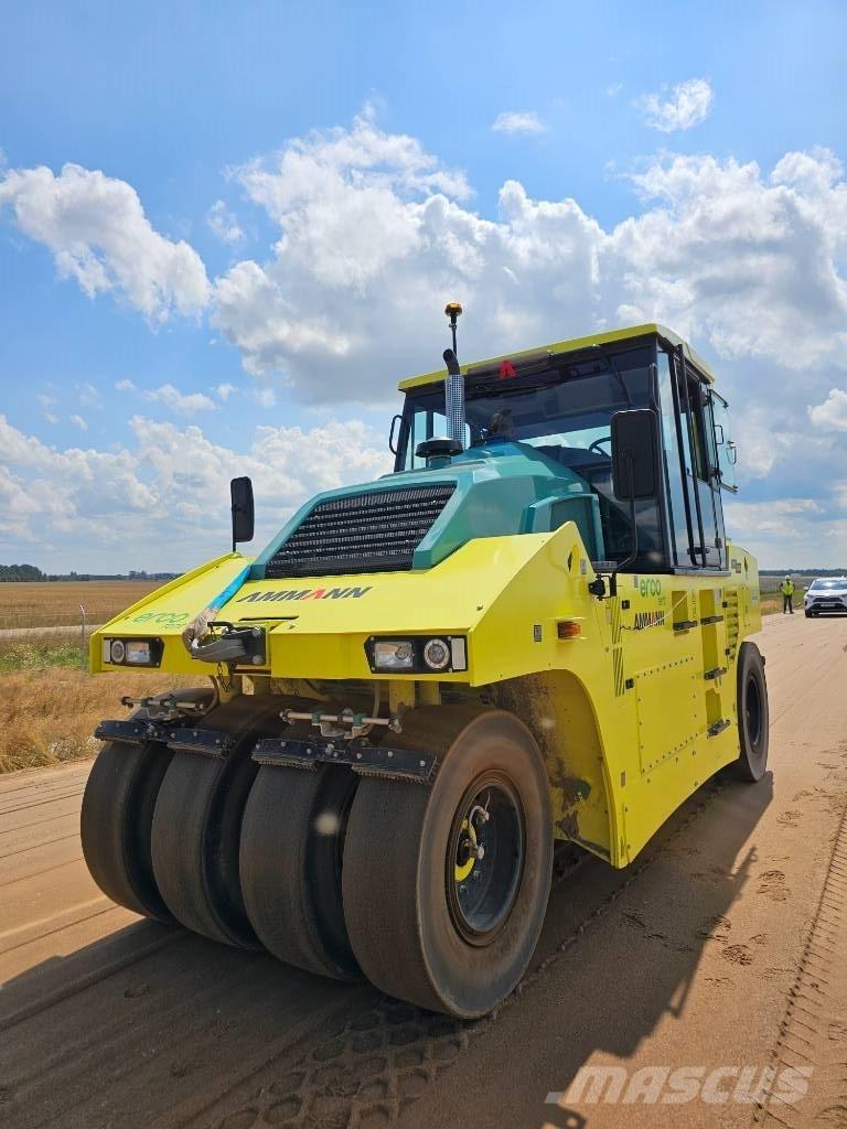 Ammann ART 240 胶轮压路机