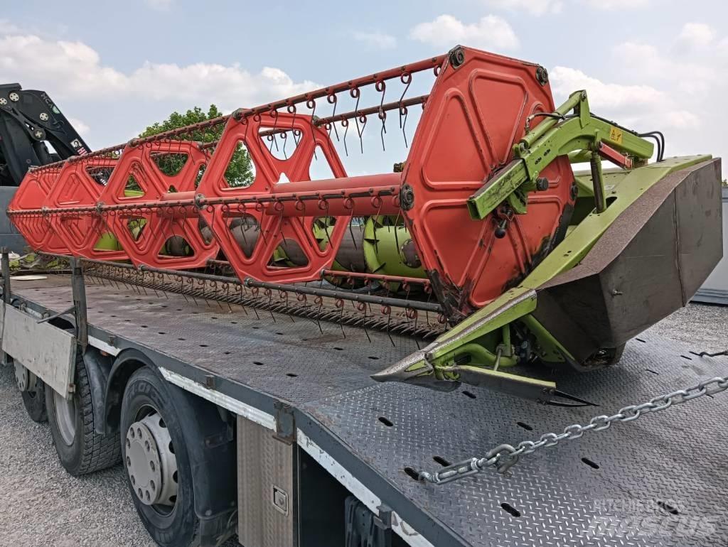 CLAAS C 600 联合收割机头
