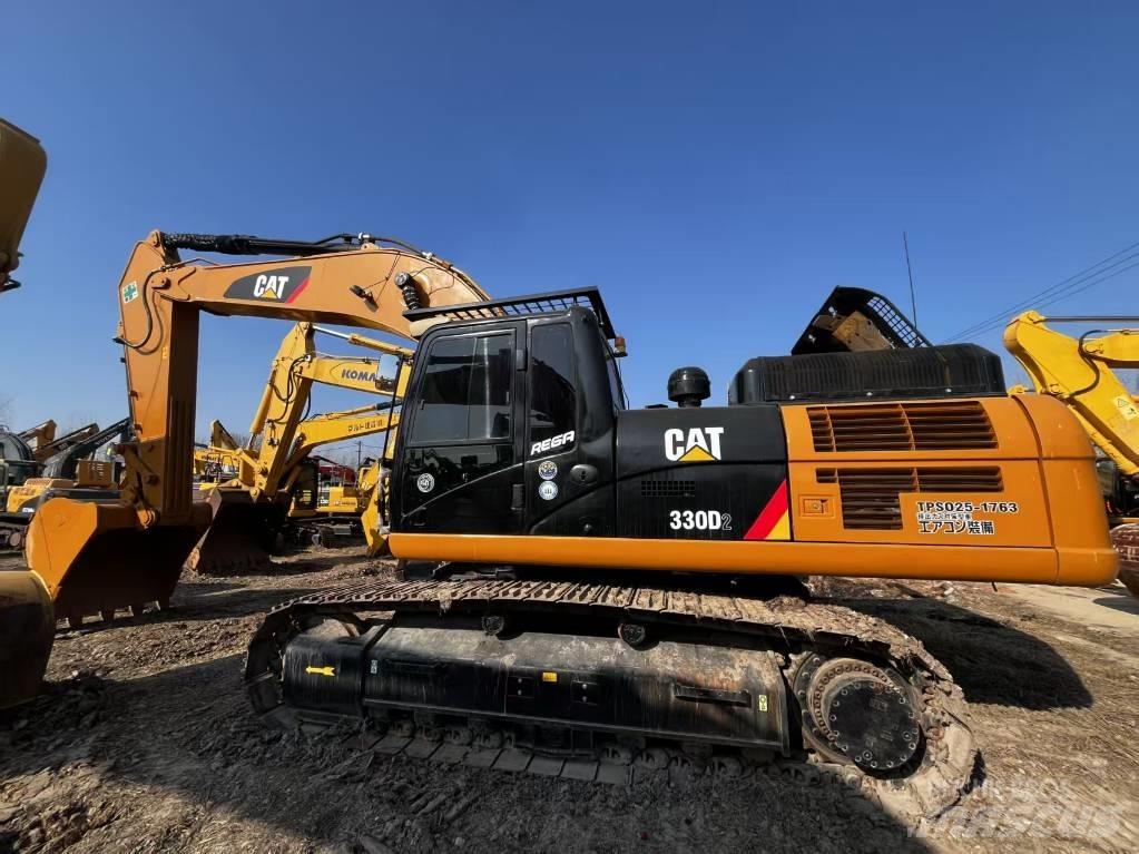 CAT CAT330D2 中型挖掘机