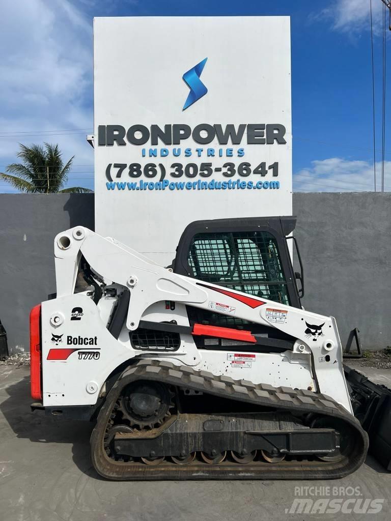 Bobcat t770 滑移装载机