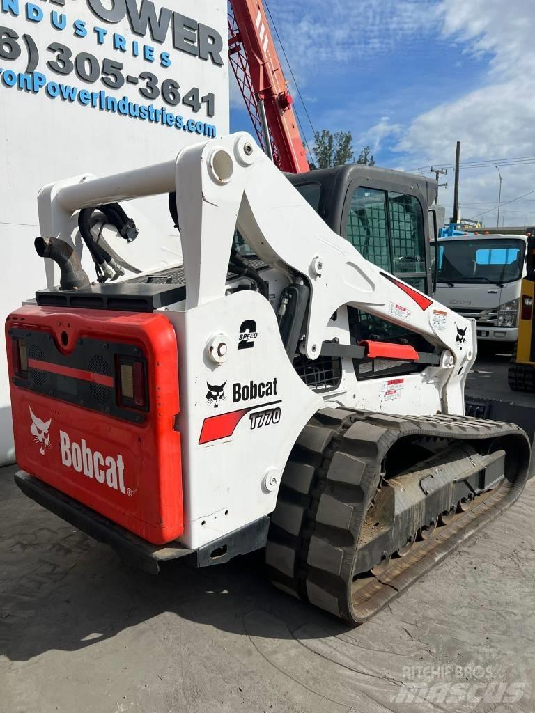 Bobcat t770 滑移装载机