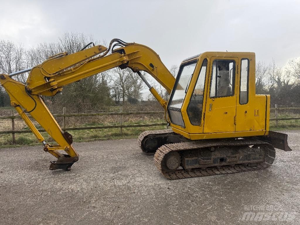 JCB JZ 70 中型挖掘机