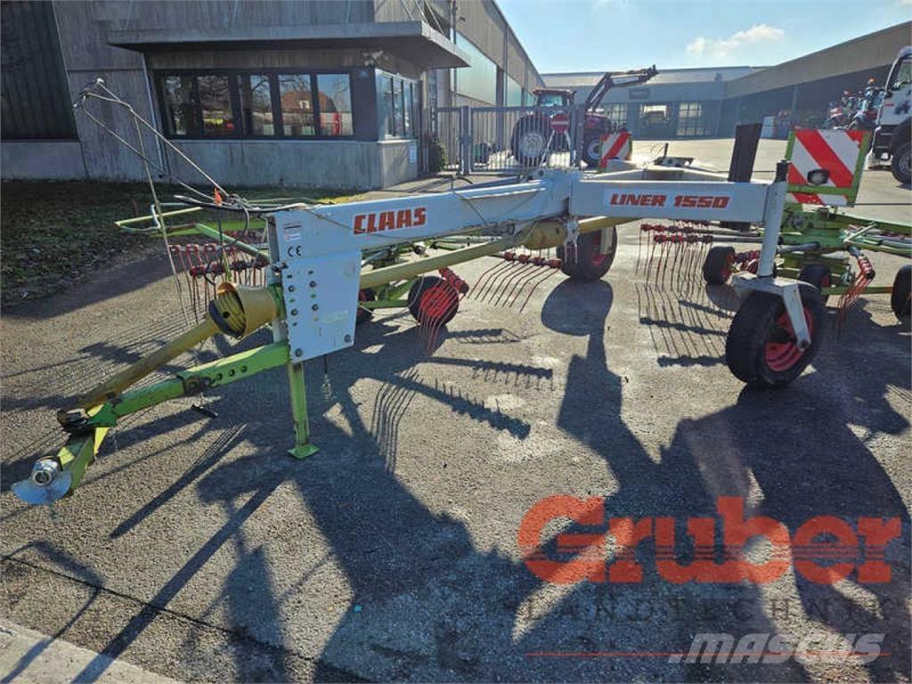 CLAAS Liner 1550 料堆整形机