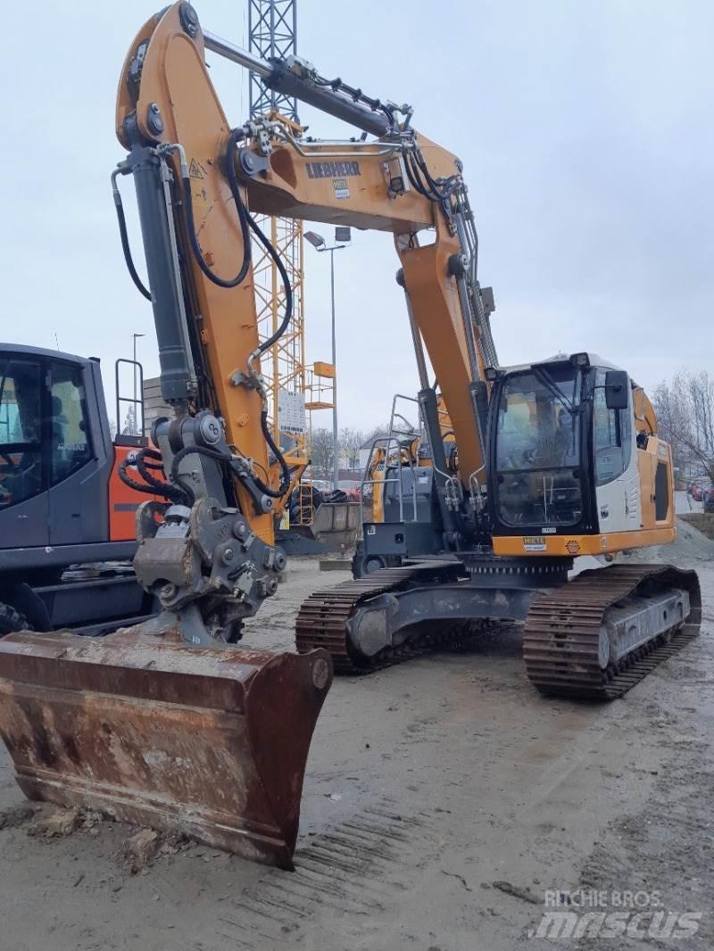 Liebherr R922 履带挖掘机
