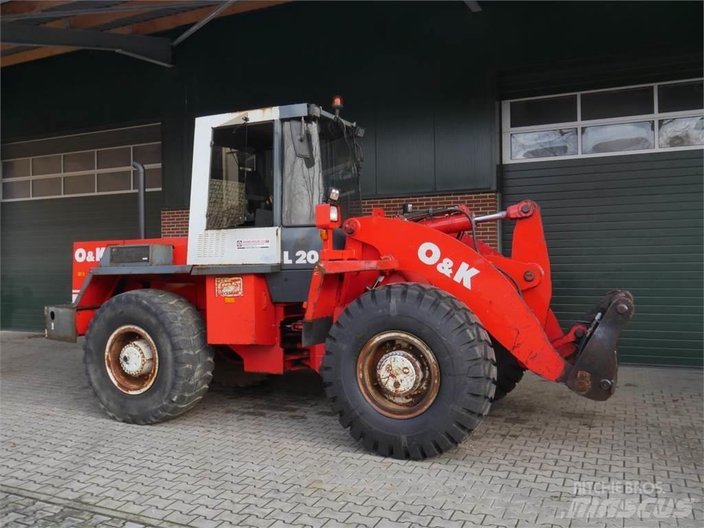 O&K L20 轮式装载机