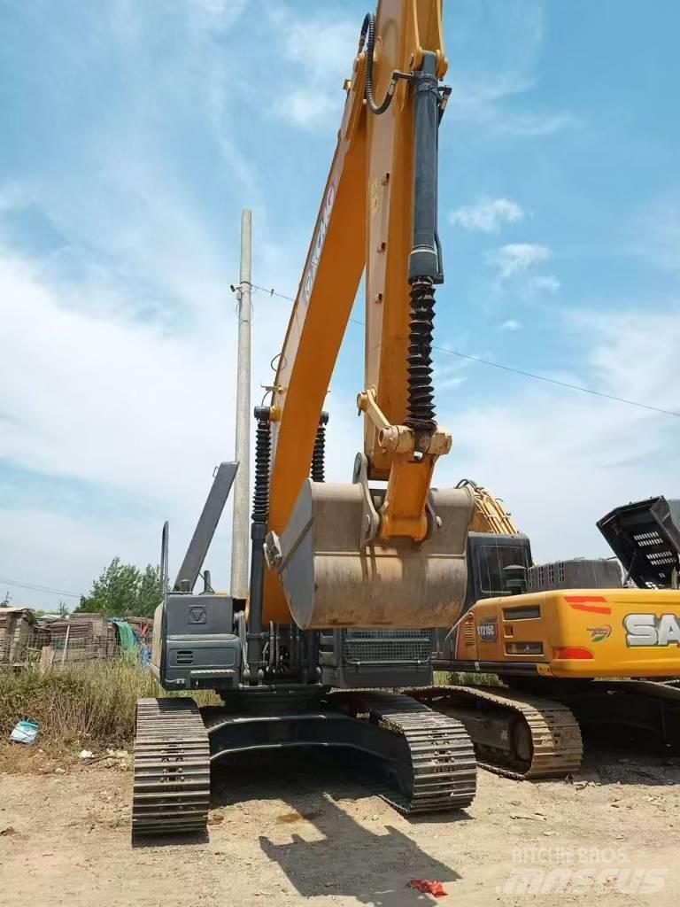 XCMG XE 215 DA 履带挖掘机
